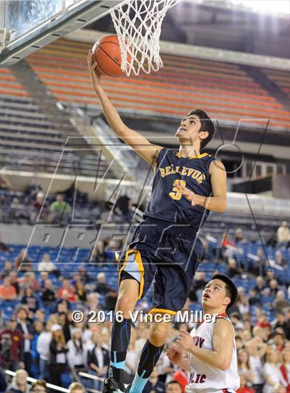 Thumbnail 3 in Kennedy Catholic vs Bellevue (WIAA 3A Quarterfinal)  photogallery.
