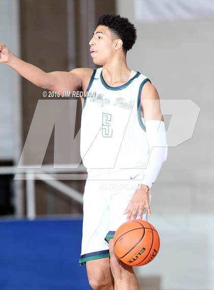 Thumbnail 3 in College Park vs. Lancaster (McDonald's Texas Invitational) photogallery.