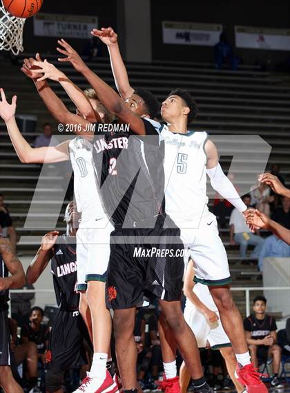 Thumbnail 3 in College Park vs. Lancaster (McDonald's Texas Invitational) photogallery.