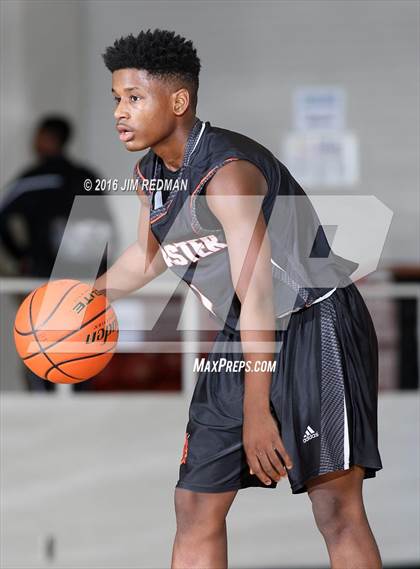Thumbnail 2 in College Park vs. Lancaster (McDonald's Texas Invitational) photogallery.