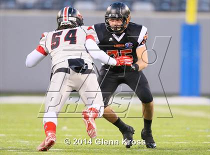 Thumbnail 2 in Elizabeth vs. Linden (NJSIAA North 2 Group 4 Final) photogallery.