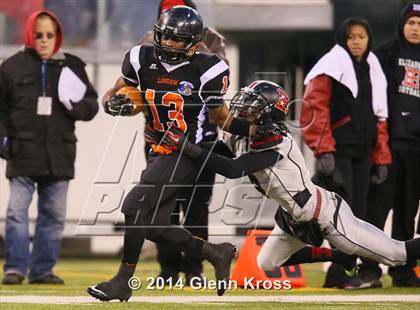 Thumbnail 3 in Elizabeth vs. Linden (NJSIAA North 2 Group 4 Final) photogallery.