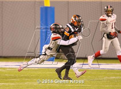 Thumbnail 2 in Elizabeth vs. Linden (NJSIAA North 2 Group 4 Final) photogallery.