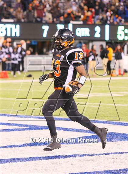 Thumbnail 2 in Elizabeth vs. Linden (NJSIAA North 2 Group 4 Final) photogallery.