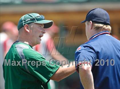 Thumbnail 1 in Antioch vs. Grayslake Central (Illinois 3A Regional Final) photogallery.