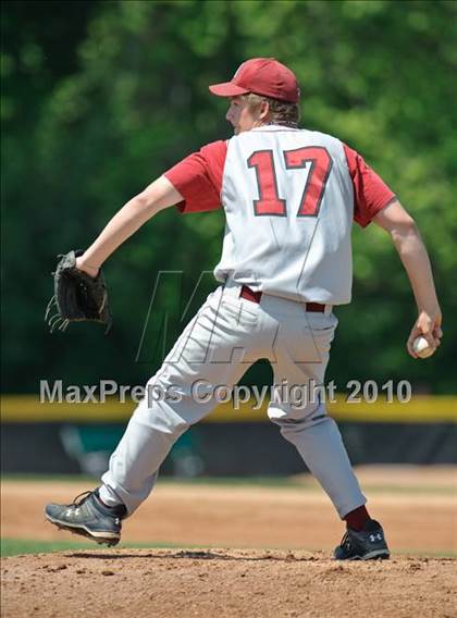 Thumbnail 2 in Antioch vs. Grayslake Central (Illinois 3A Regional Final) photogallery.