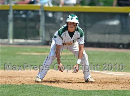Thumbnail 2 in Antioch vs. Grayslake Central (Illinois 3A Regional Final) photogallery.