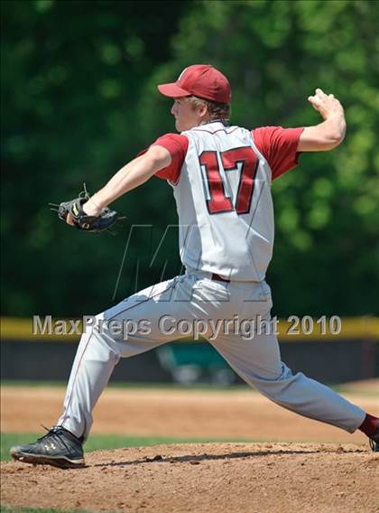 Thumbnail 3 in Antioch vs. Grayslake Central (Illinois 3A Regional Final) photogallery.