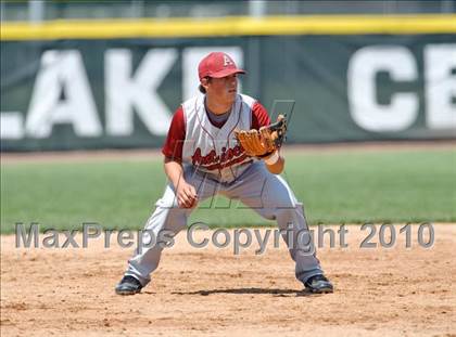 Thumbnail 2 in Antioch vs. Grayslake Central (Illinois 3A Regional Final) photogallery.