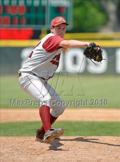 Thumbnail 3 in Antioch vs. Grayslake Central (Illinois 3A Regional Final) photogallery.