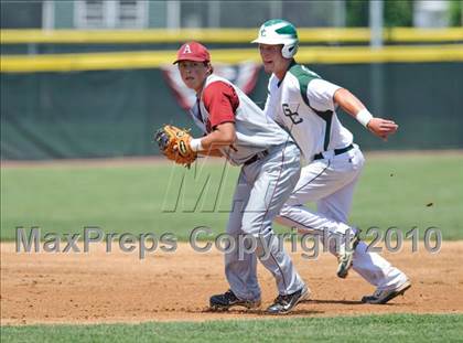 Thumbnail 1 in Antioch vs. Grayslake Central (Illinois 3A Regional Final) photogallery.