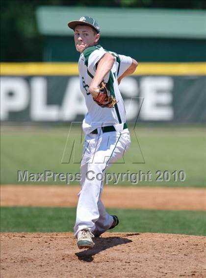 Thumbnail 2 in Antioch vs. Grayslake Central (Illinois 3A Regional Final) photogallery.