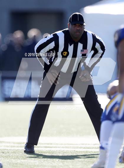Thumbnail 3 in Serra vs. Sierra Canyon (CIF State Division 2A Final) photogallery.