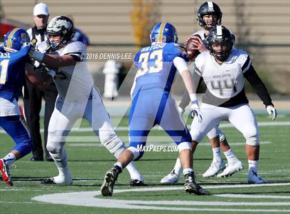 Thumbnail 1 in Serra vs. Sierra Canyon (CIF State Division 2A Final) photogallery.