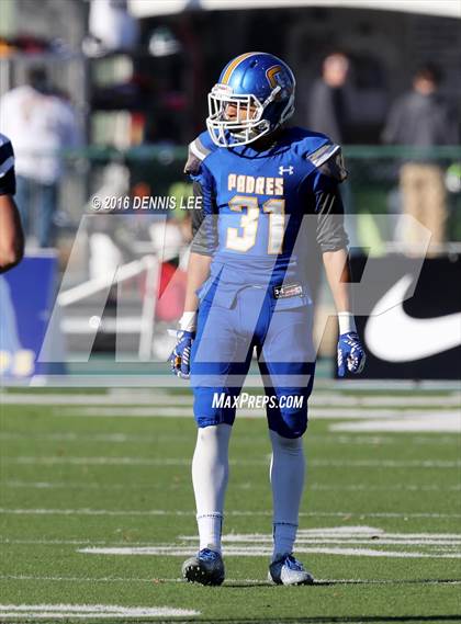 Thumbnail 3 in Serra vs. Sierra Canyon (CIF State Division 2A Final) photogallery.