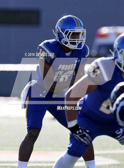 Thumbnail 1 in Serra vs. Sierra Canyon (CIF State Division 2A Final) photogallery.