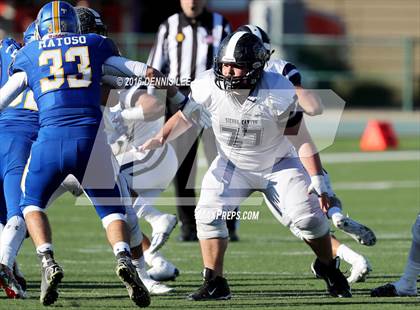 Thumbnail 2 in Serra vs. Sierra Canyon (CIF State Division 2A Final) photogallery.