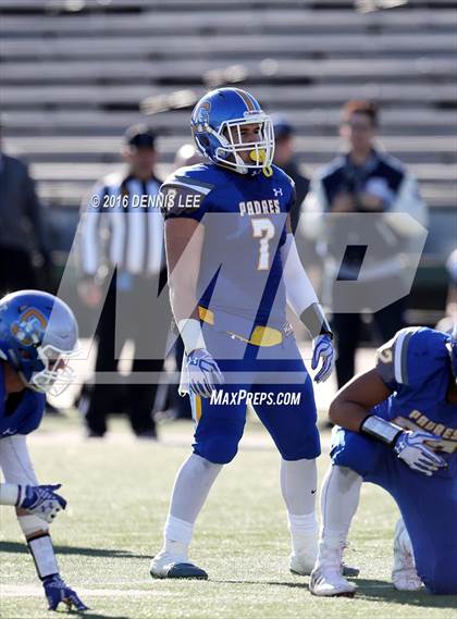 Thumbnail 2 in Serra vs. Sierra Canyon (CIF State Division 2A Final) photogallery.