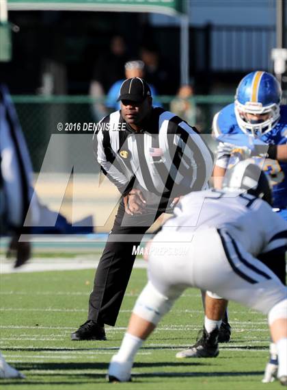 Thumbnail 1 in Serra vs. Sierra Canyon (CIF State Division 2A Final) photogallery.