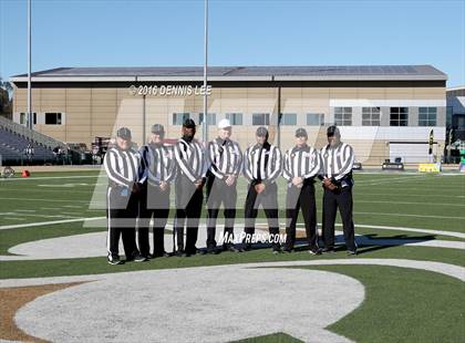 Thumbnail 3 in Serra vs. Sierra Canyon (CIF State Division 2A Final) photogallery.