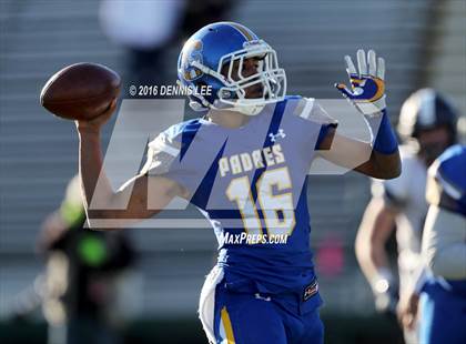 Thumbnail 3 in Serra vs. Sierra Canyon (CIF State Division 2A Final) photogallery.