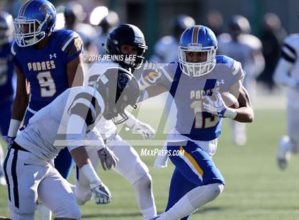 Thumbnail 3 in Serra vs. Sierra Canyon (CIF State Division 2A Final) photogallery.