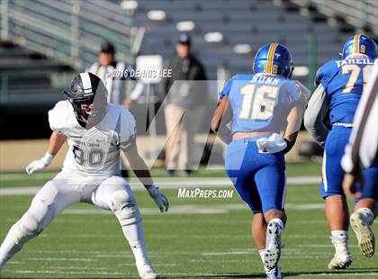 Thumbnail 3 in Serra vs. Sierra Canyon (CIF State Division 2A Final) photogallery.