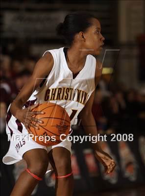 Thumbnail 2 in Christ the King vs Ursuline Academy (Spalding Hoophall Classic) photogallery.