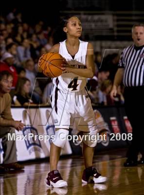 Thumbnail 2 in Christ the King vs Ursuline Academy (Spalding Hoophall Classic) photogallery.