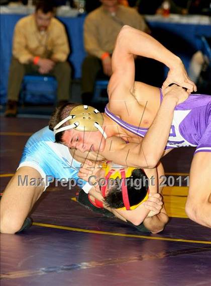 Thumbnail 1 in NYSPHSAA Championships (D1 Quarterfinals) photogallery.