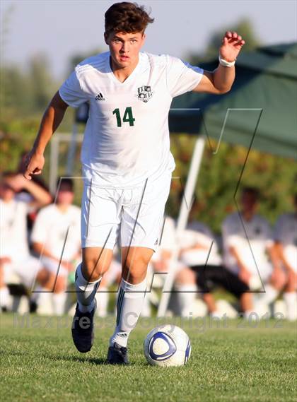 Thumbnail 2 in Borah @ Eagle photogallery.