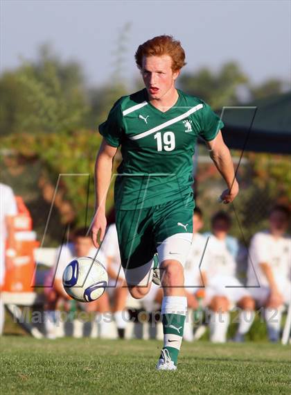 Thumbnail 2 in Borah @ Eagle photogallery.