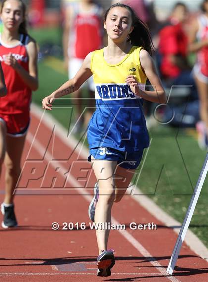 Thumbnail 3 in Santa Clara vs Saratoga (Dual Track Meet) photogallery.