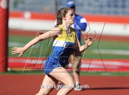 Thumbnail 3 in Santa Clara vs Saratoga (Dual Track Meet) photogallery.
