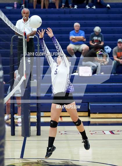 Thumbnail 3 in Arvada West @ Dakota Ridge photogallery.