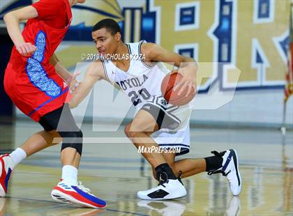 Thumbnail 3 in Loyola vs. Los Alamitos (St. John Bosco-Gahr Classic) photogallery.