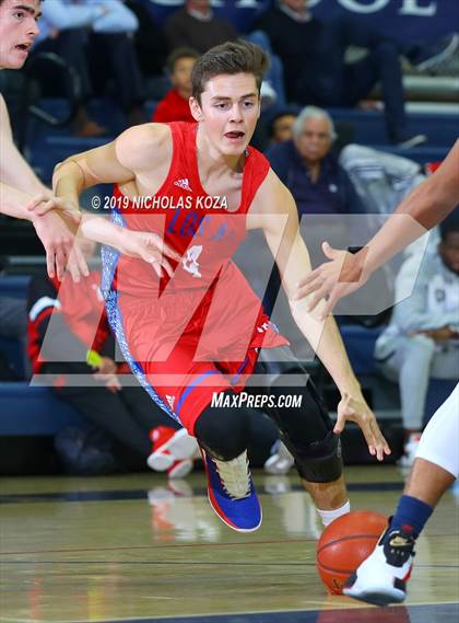 Thumbnail 1 in Loyola vs. Los Alamitos (St. John Bosco-Gahr Classic) photogallery.