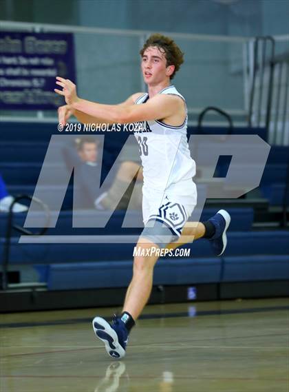 Thumbnail 1 in Loyola vs. Los Alamitos (St. John Bosco-Gahr Classic) photogallery.