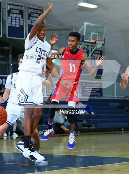 Thumbnail 1 in Loyola vs. Los Alamitos (St. John Bosco-Gahr Classic) photogallery.