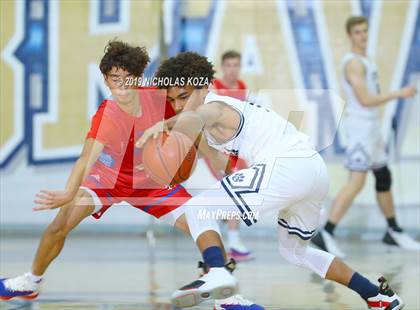 Thumbnail 3 in Loyola vs. Los Alamitos (St. John Bosco-Gahr Classic) photogallery.