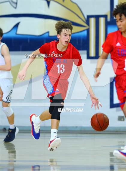 Thumbnail 1 in Loyola vs. Los Alamitos (St. John Bosco-Gahr Classic) photogallery.