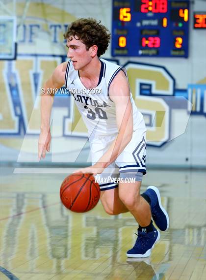 Thumbnail 2 in Loyola vs. Los Alamitos (St. John Bosco-Gahr Classic) photogallery.