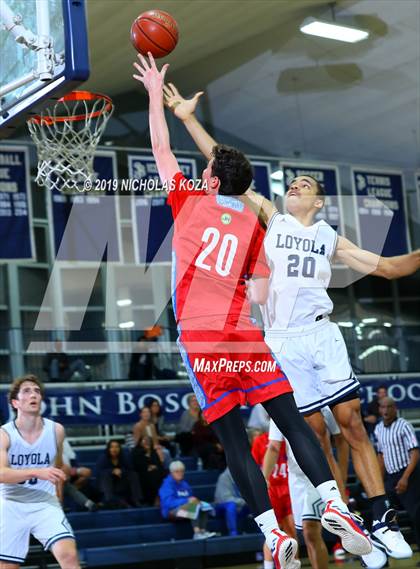 Thumbnail 1 in Loyola vs. Los Alamitos (St. John Bosco-Gahr Classic) photogallery.