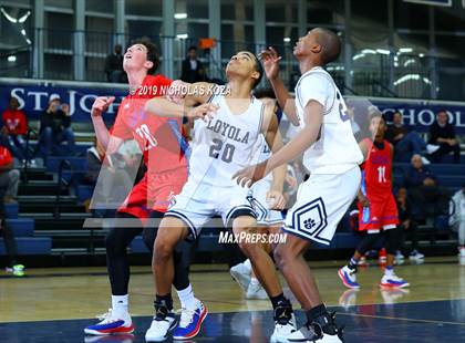 Thumbnail 1 in Loyola vs. Los Alamitos (St. John Bosco-Gahr Classic) photogallery.