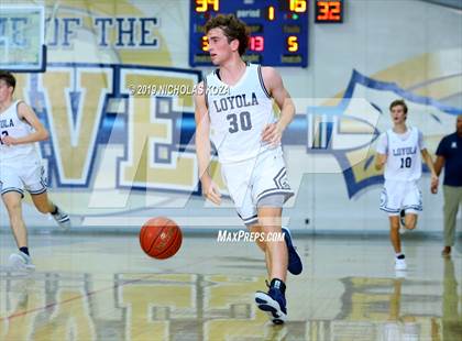 Thumbnail 3 in Loyola vs. Los Alamitos (St. John Bosco-Gahr Classic) photogallery.