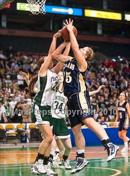 Thumbnail 1 in Archbishop Williams vs. Pentucket Regional (MIAA D3 Semifinal) photogallery.