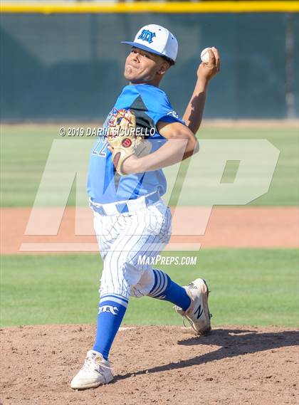 Thumbnail 1 in Mesquite @ Seton Catholic photogallery.