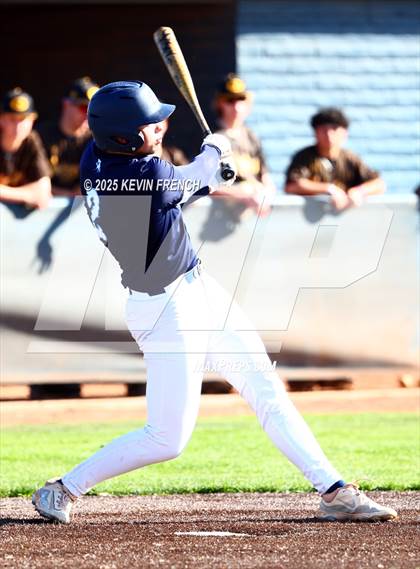 Thumbnail 2 in Galena vs. Ralston Valley (Coach Bob Invitational) photogallery.