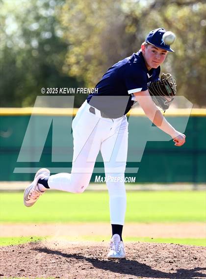 Thumbnail 3 in Galena vs. Ralston Valley (Coach Bob Invitational) photogallery.