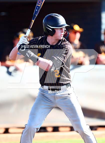 Thumbnail 2 in Galena vs. Ralston Valley (Coach Bob Invitational) photogallery.